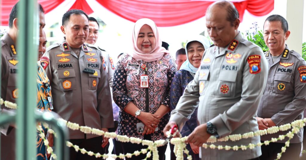 Kapolda Jatim Resmikan Instalasi Pusat Pelayanan Terpadu RS Bhayangkara Surabaya