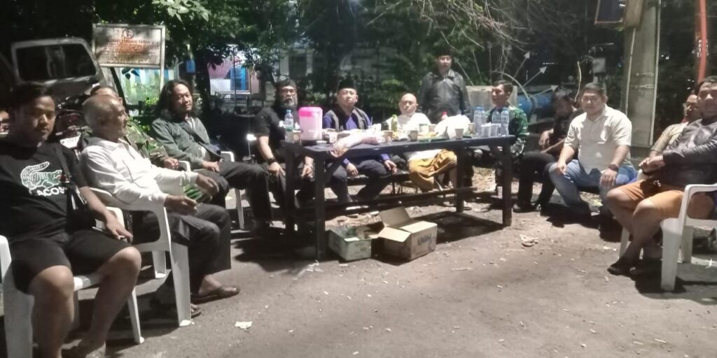 Warga Semampir Kompak Jogo Suroboyo