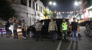 Ciptakan Rasa Aman: Polres Pelabuhan Tanjung Perak Laksanakan Patroli Skala Besar, Sasar Titik Rawan.
