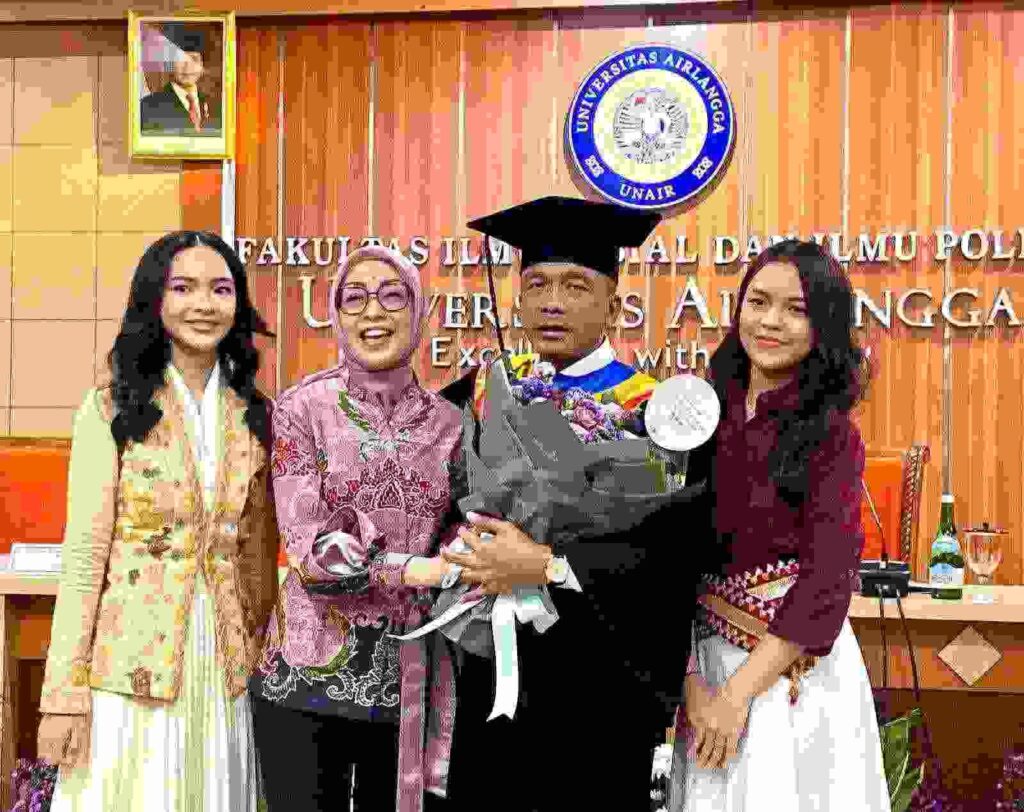 Irjenpol Rudi Setiawan Raih Doktor dengan IPK Nyaris Sempurna, Sosok Istri Jadi Penyemangat Utama