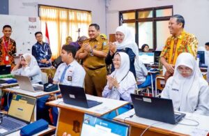 Khofifah Harap Standar Kompetensi Siswa Terukur Jelas