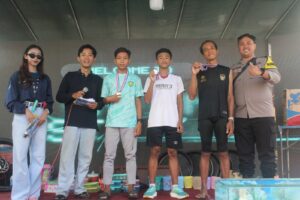 Tutup Tahun dengan Sehat, Karang Taruna RT 08 Mrutukalianyar Sukses Gelar “Fun Run Last 2025”