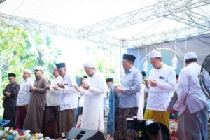 Haul Perdana KH. Ahmad Syuja’, KHR. Azaim Tekankan Pentingnya Sanad  ‎