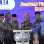 Mendikdasmen Abdul Mu’ti Hadiri Dies Natalis FKIP UTM, Resmikan Program Strategis Pendidikan