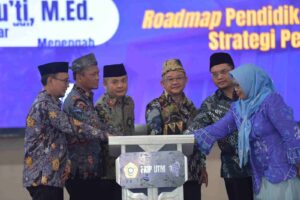 Mendikdasmen Abdul Mu’ti Hadiri Dies Natalis FKIP UTM, Resmikan Program Strategis Pendidikan