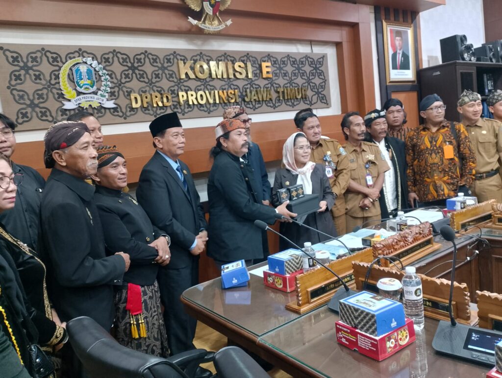DPRD Jatim ; Aksara Jawa Harus Kembali Ada Di Kurikulum SMK/SMA