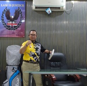 BISNIS TIDAK TERBELENGGU OLEH ORGANISASI ATAU ASOSIASI