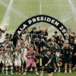 Persebaya Angkat Trofi Piala Presiden 2026