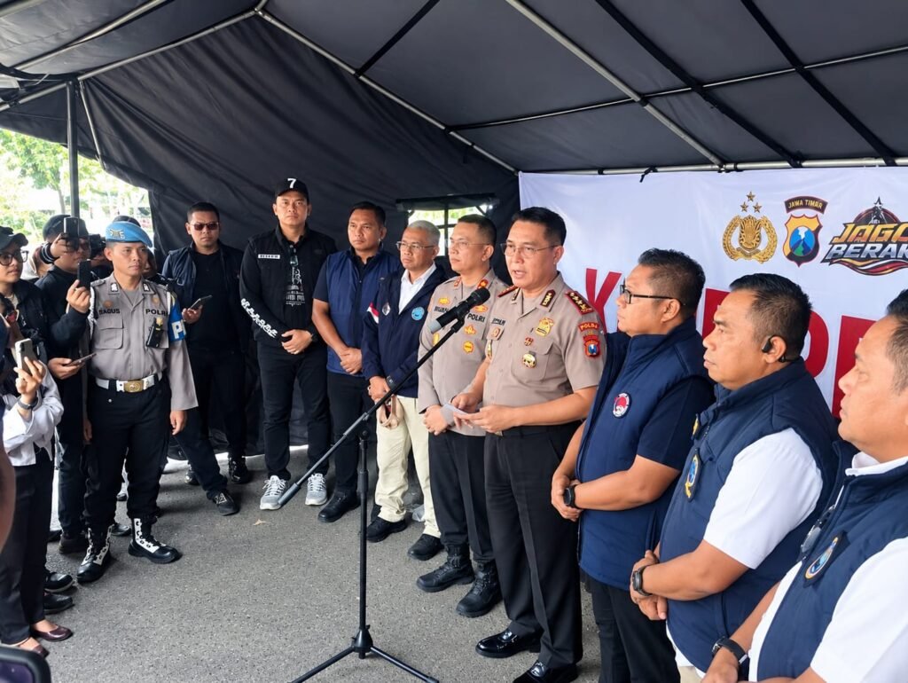 Polda Jatim Razia Kampung Narkoba di Surabaya